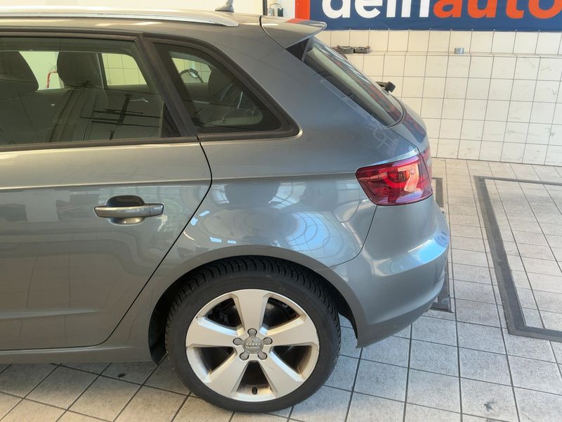 Audi A3 Sportback 2.0 TDI Ambition 2015 – снимка 6