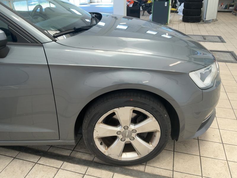 Audi A3 Sportback 2.0 TDI Ambition 2015 – снимка 12