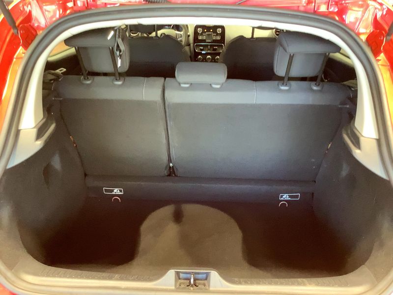 Renault Clio 1.2 Limited 2017 – снимка 15