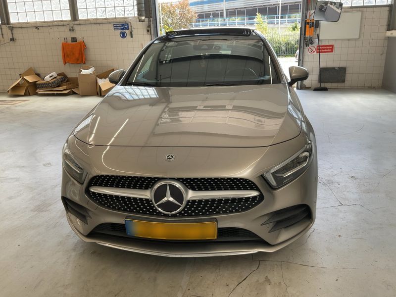 Mercedes-Benz A-Klasse A 220 AMG Line 2019 – снимка 14