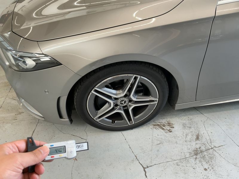 Mercedes-Benz A-Klasse A 220 AMG Line 2019 – снимка 3
