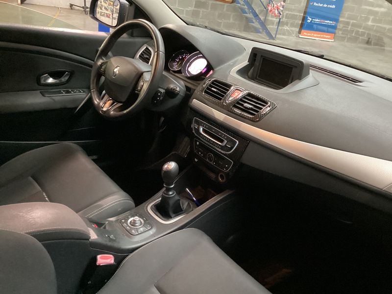 Renault Megane 1.6 Dynamique 2009 – снимка 3