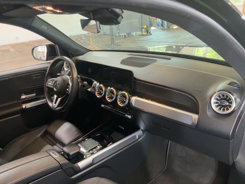 Mercedes-Benz GLB-Klasse GLB 200 d 4Matic Progressive 2022 – снимка 18