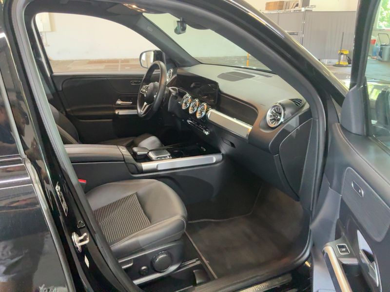 Mercedes-Benz GLB-Klasse GLB 200 d 4Matic Progressive 2022 – снимка 17