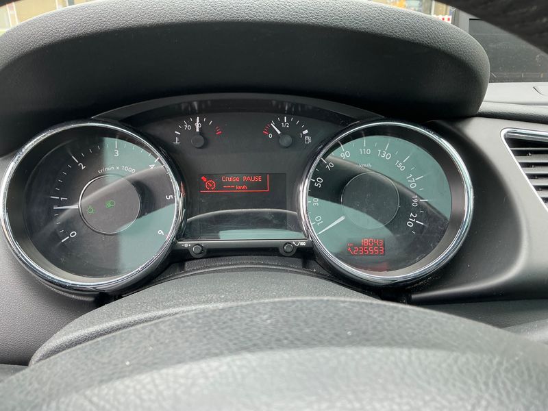 Peugeot 3008 2.0 HDi Allure 2011 – снимка 4