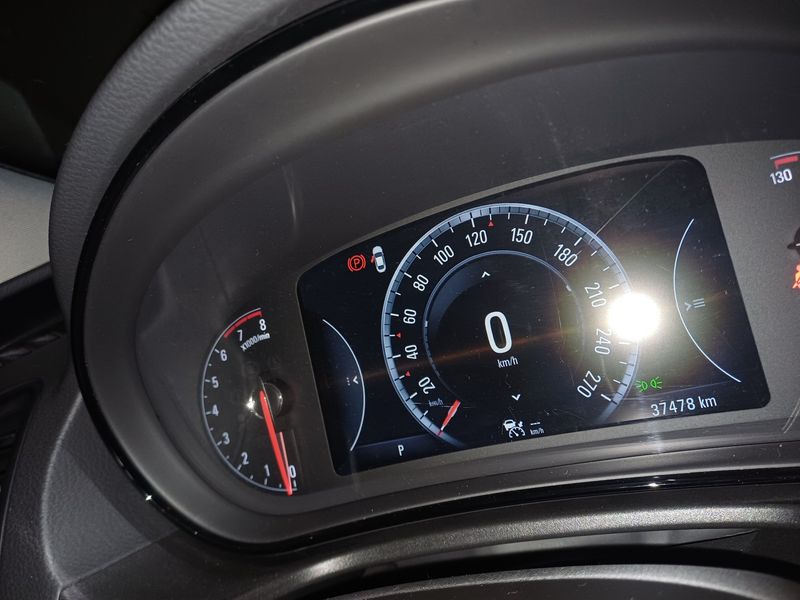 Opel Insignia Sports Tourer 2.0 SIDI Turbo Innovation 4x4 2016 – снимка 33