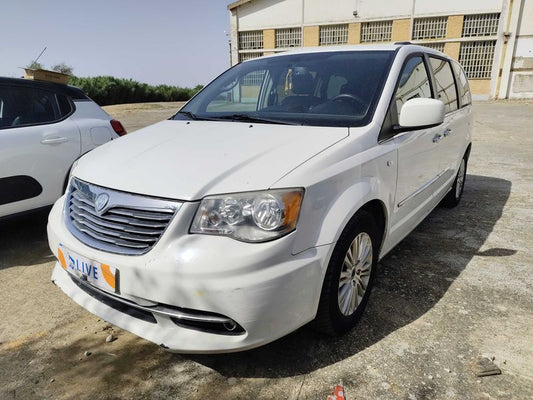 Lancia Voyager 2.8 JTDM Gold 2012 – снимка 1
