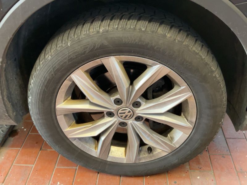 Volkswagen Tiguan Allspace 2.0 TDI Highline 4Motion 2020 – снимка 11
