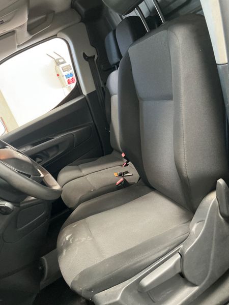 Peugeot Partner 1.5 Blue-HDi Asphalt L1 2019 – снимка 37