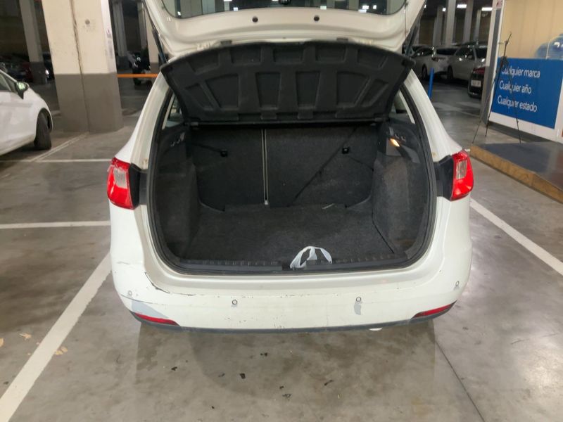 Seat Ibiza 1.6 TDI Style 2015 – снимка 15