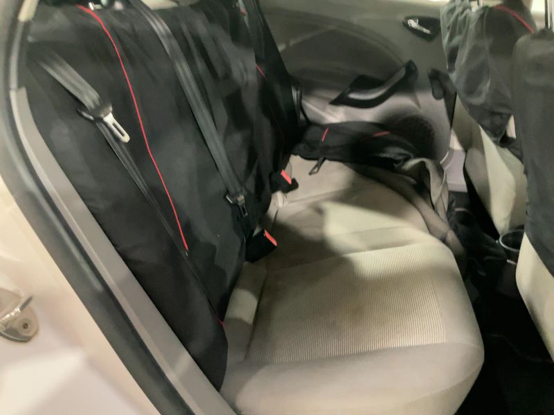 Seat Ibiza 1.6 TDI Style 2015 – снимка 19