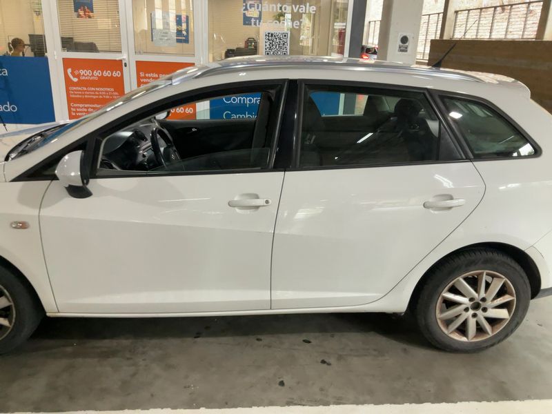 Seat Ibiza 1.6 TDI Style 2015 – снимка 4