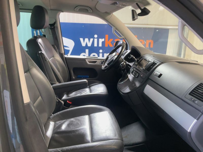 Volkswagen T5 Multivan 2.0 TDI Highline 4Motion 2015 – снимка 17