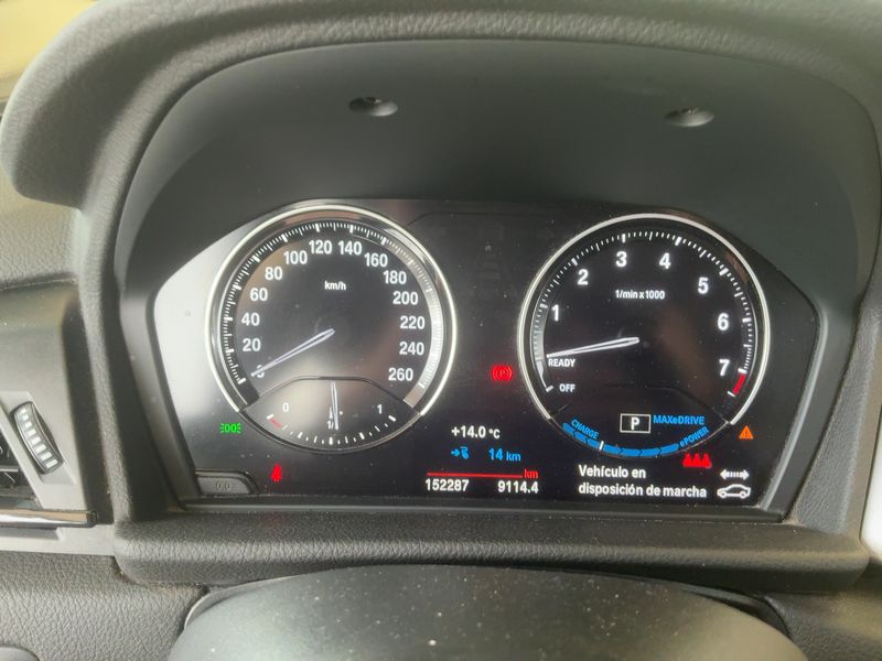 BMW 2er 225xe Active Tourer 2019 – снимка 18