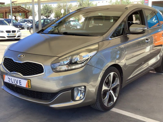 Kia Carens 1.7 CRDi Dream Team 2015 – снимка 2