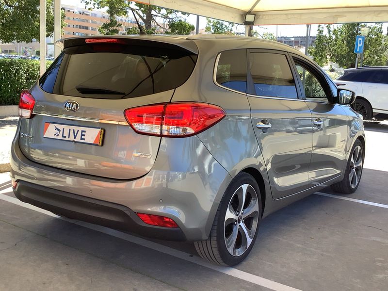 Kia Carens 1.7 CRDi Dream Team 2015 – снимка 8