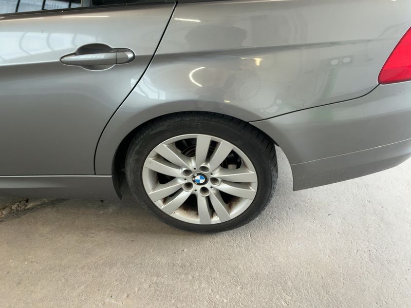 BMW 3er 318i 2010 – снимка 5