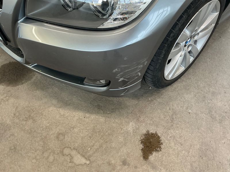 BMW 3er 318i 2010 – снимка 23