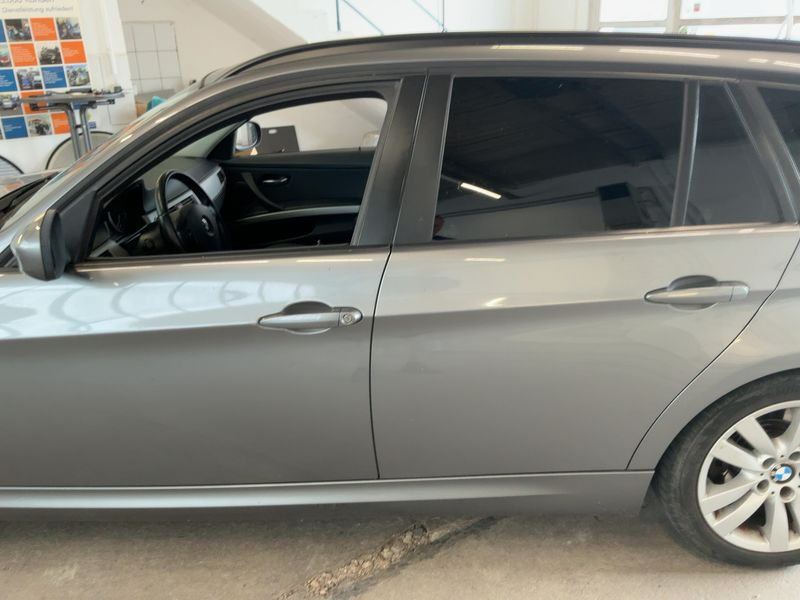 BMW 3er 318i 2010 – снимка 4
