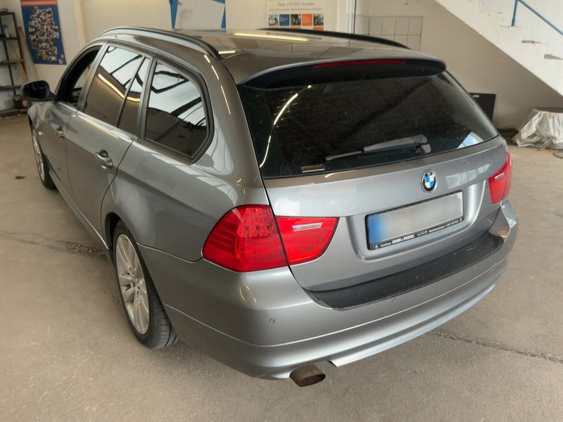 BMW 3er 318i 2010 – снимка 6