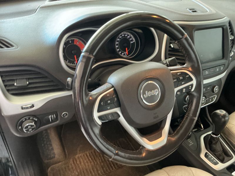 Jeep Cherokee 2.2 M-Jet Overland 4WD 2016 – снимка 25