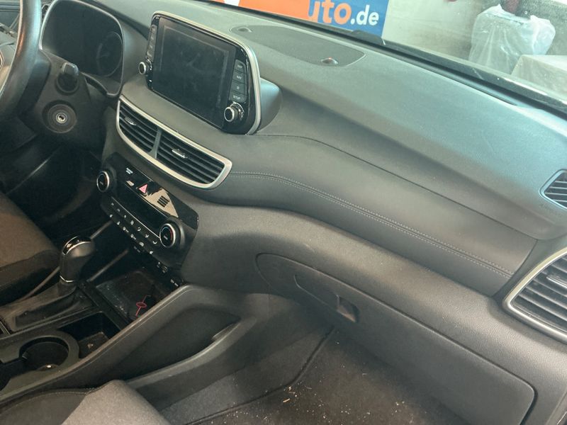 Hyundai Tucson 1.6 TGDI Style 4WD 2019 – снимка 44