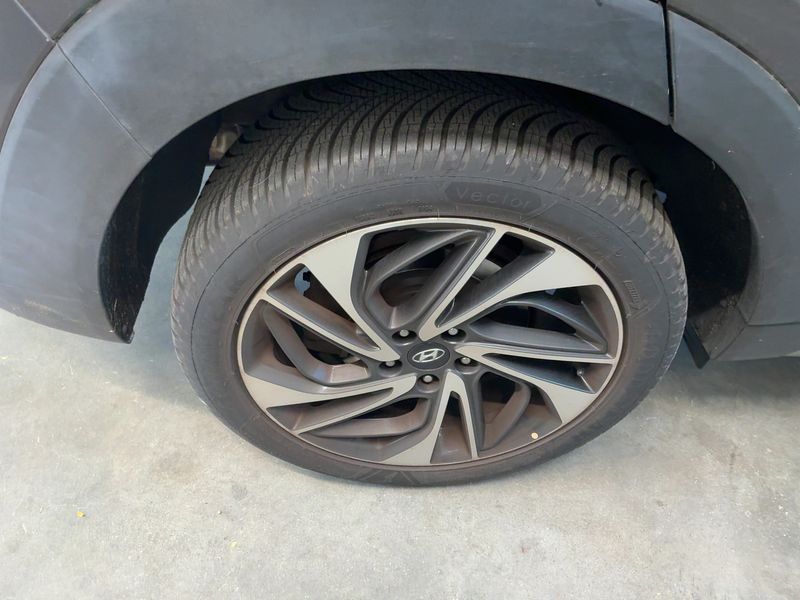 Hyundai Tucson 1.6 TGDI Style 4WD 2019 – снимка 9