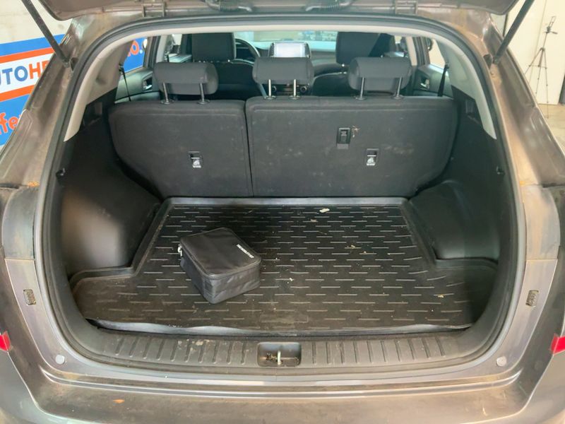 Hyundai Tucson 1.6 TGDI Style 4WD 2019 – снимка 15