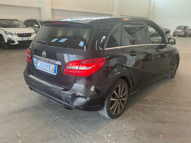 Mercedes-Benz B-Klasse B 180 CDI 2012 – снимка 2