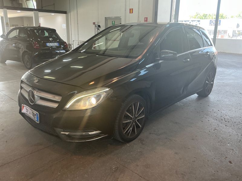Mercedes-Benz B-Klasse B 180 CDI 2012 – снимка 1
