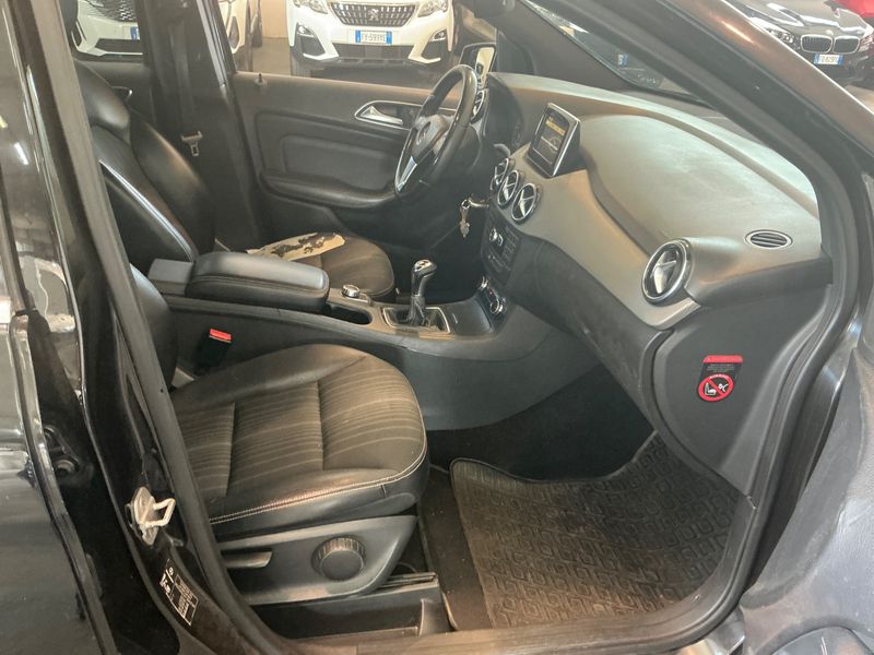 Mercedes-Benz B-Klasse B 180 CDI 2012 – снимка 3