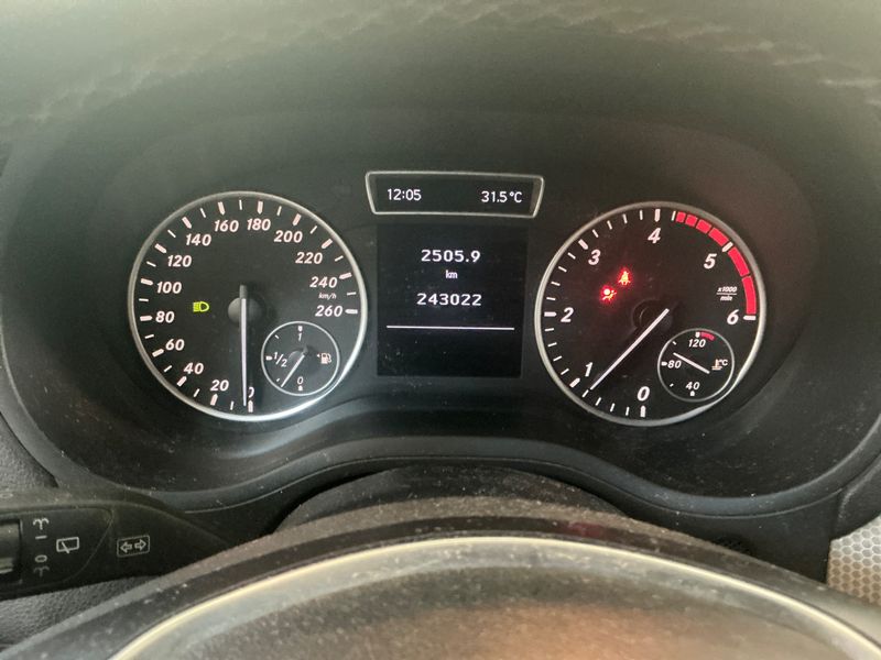 Mercedes-Benz B-Klasse B 180 CDI 2012 – снимка 4