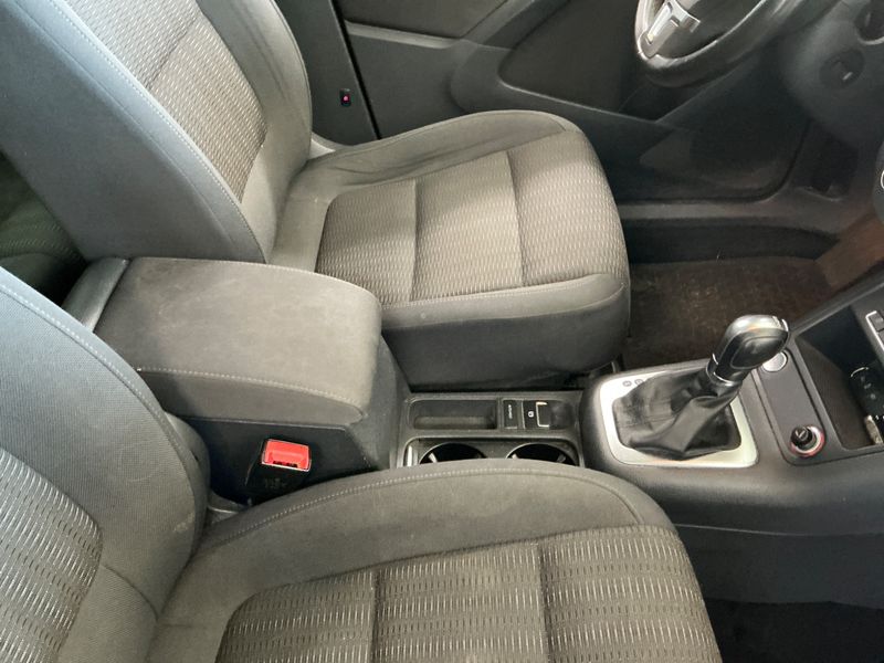 Volkswagen Tiguan 2.0 TDI Track & Style 4Motion BlueMotion Tech 2013 – снимка 36