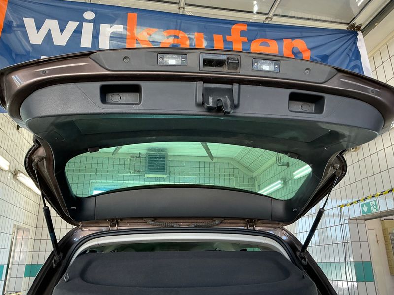 Volkswagen Tiguan 2.0 TDI Track & Style 4Motion BlueMotion Tech 2013 – снимка 33