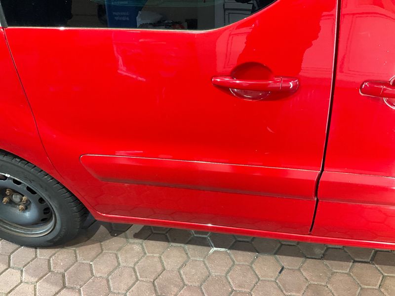 Peugeot Partner 1.2 PureTech Allure 2018 – снимка 22