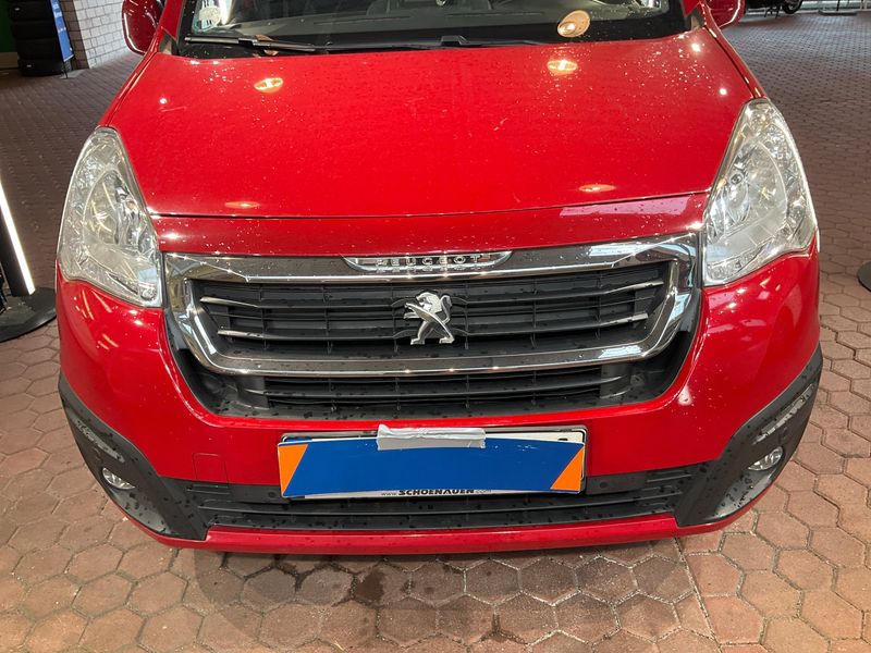 Peugeot Partner 1.2 PureTech Allure 2018 – снимка 42