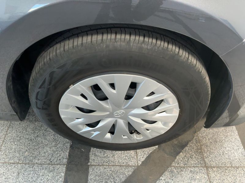 Toyota Yaris 1.5 Hybrid Active Drive 2022 – снимка 11