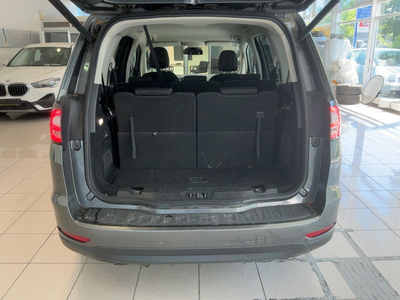 Ford Galaxy 2.0 TDCi Titanium 2018 – снимка 15