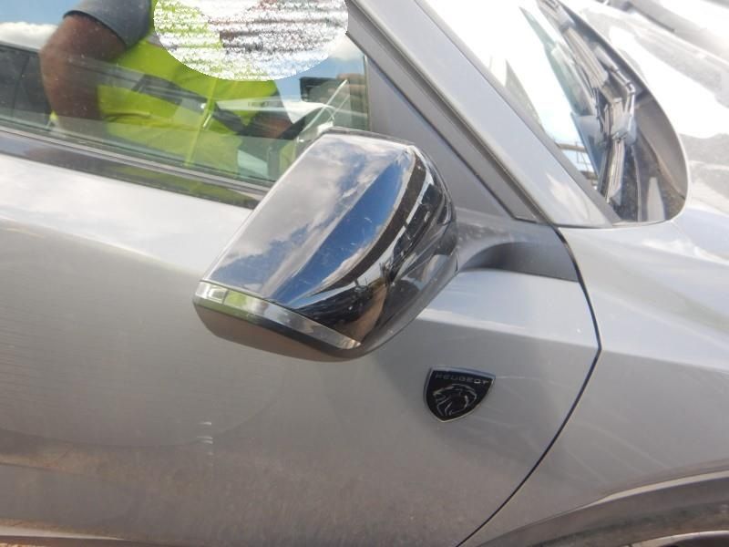 Peugeot 408 1.6 Hybrid GT 2024 – снимка 19