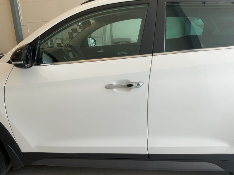 Hyundai Tucson 1.6 TGDI Platin 4WD 2017 – снимка 4