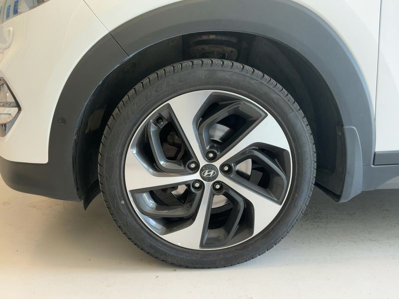 Hyundai Tucson 1.6 TGDI Platin 4WD 2017 – снимка 3