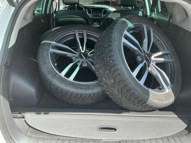 Hyundai Tucson 1.6 TGDI Platin 4WD 2017 – снимка 15