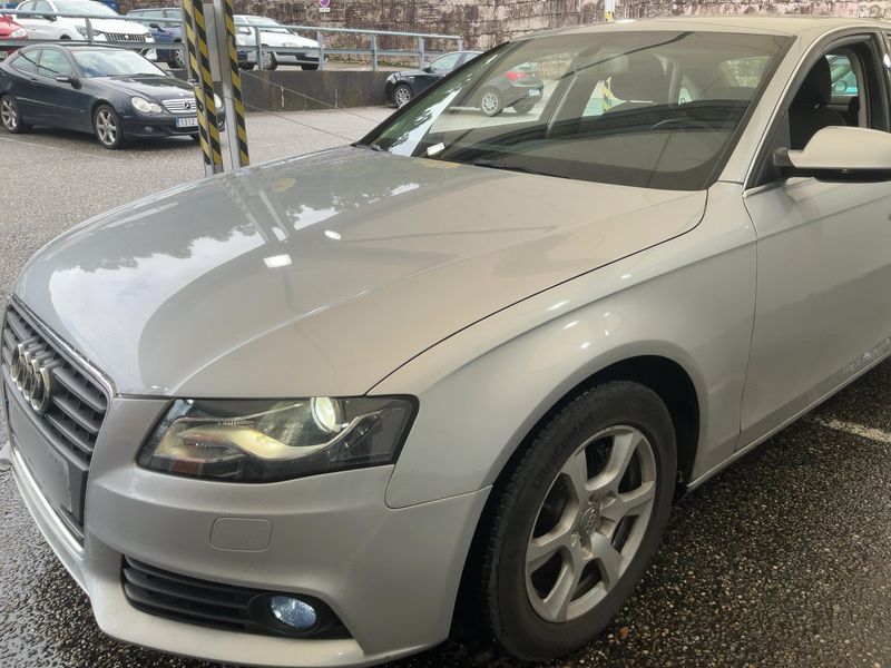 Audi A4 1.8 TFSI 2012 – снимка 2