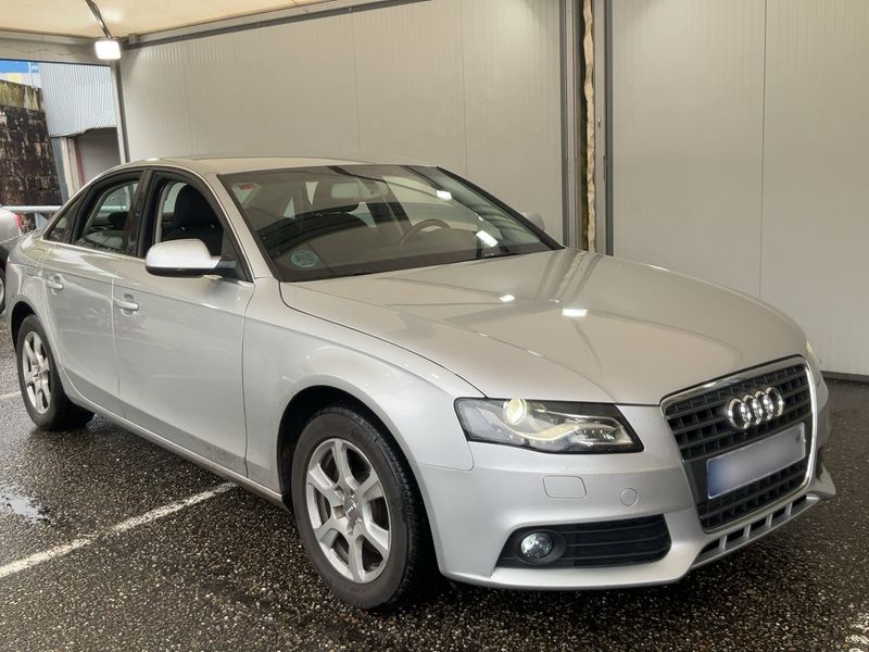 Audi A4 1.8 TFSI 2012 – снимка 12