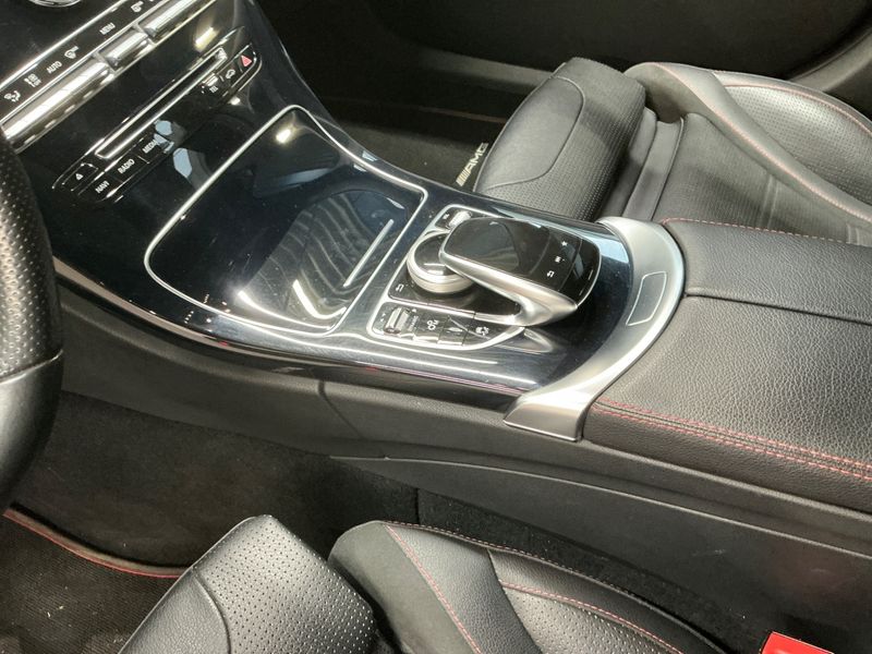 Mercedes-Benz C-Klasse C 43 AMG T 4Matic 2017 – снимка 28