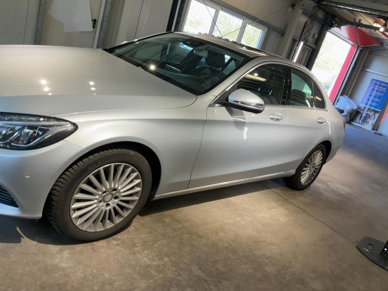 Mercedes-Benz C-Klasse C 200 Exclusive 2015 – снимка 2