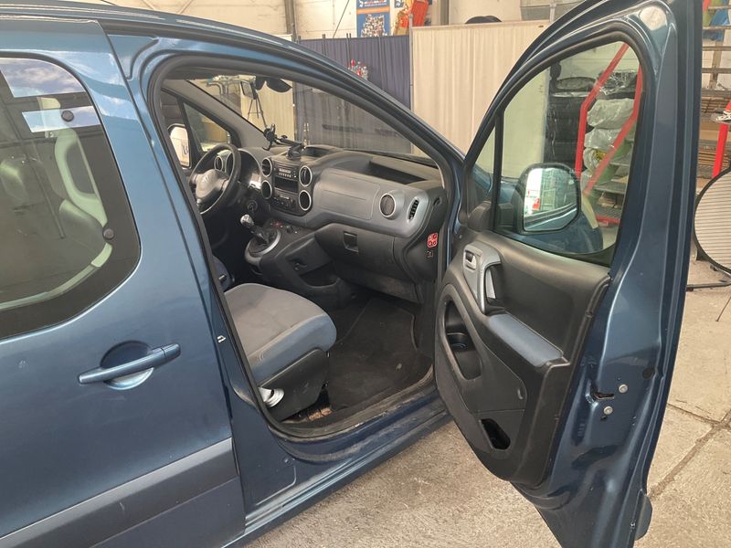 Citroen Berlingo 1.6 HDi Multispace 2008 – снимка 3