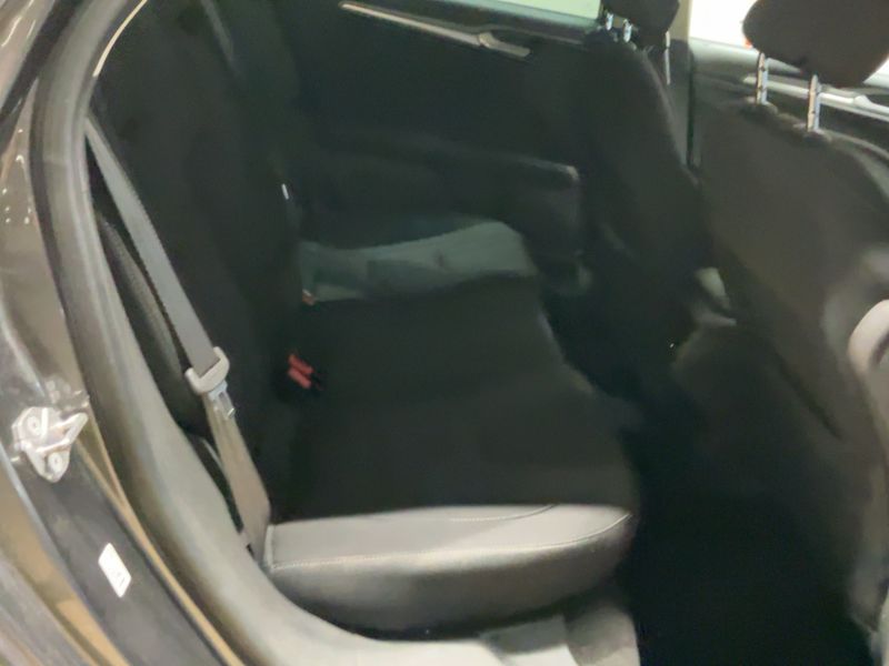 Ford Mondeo 2.0 TDCi Titanium 2015 – снимка 19