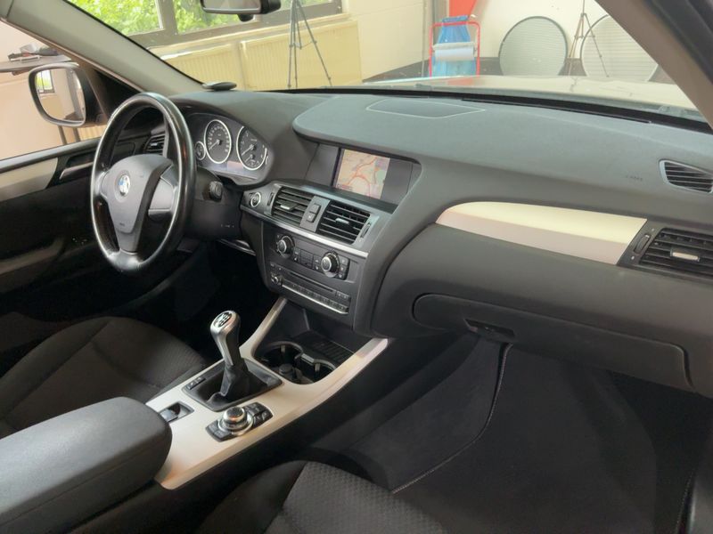 BMW X3 xDrive 20d 2011 – снимка 18