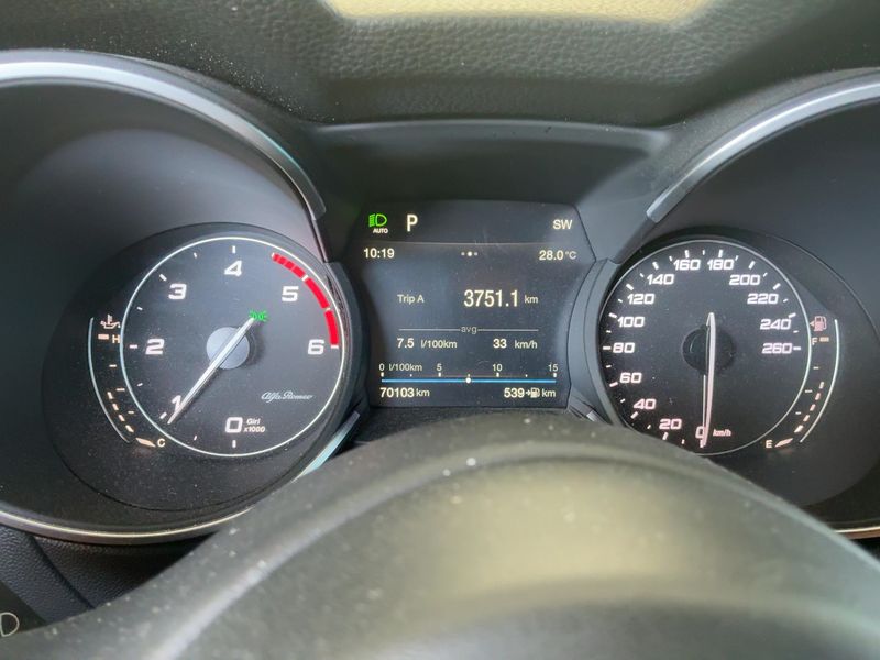 Alfa Romeo Stelvio 2.2 JTDM Super 2020 – снимка 18